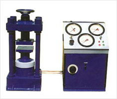 Compression Testing Machine 2000 KN (electrically Operated) HTI OR HFI Make